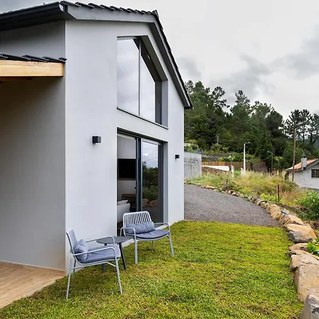 Mountain By Lavibes *