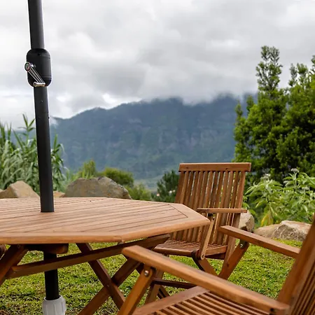 Mountain By Lavibes Semesterbostad São Vicente