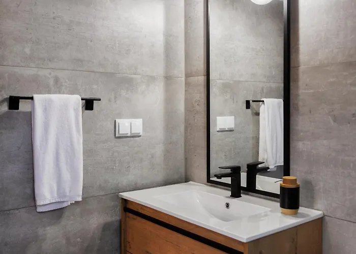 Mountain By Lavibes 度假居 *